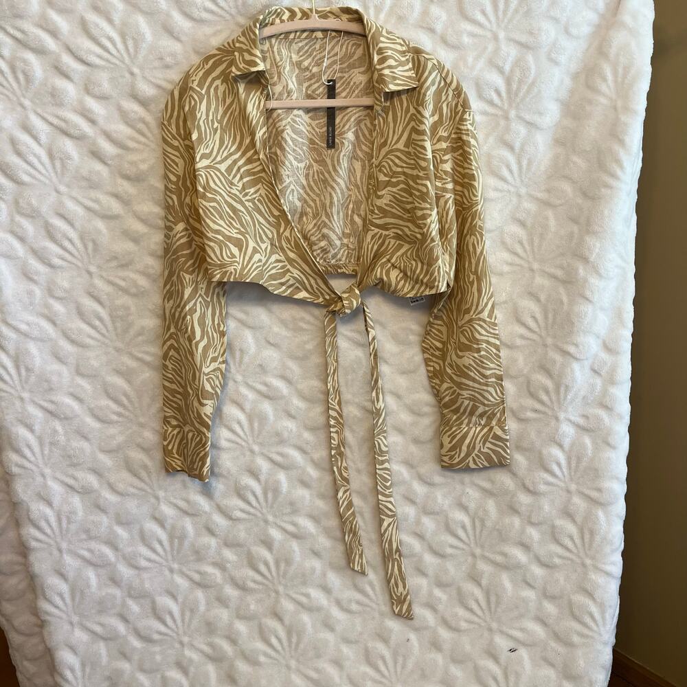 Bershka (Zara) tan and cream tie off crop top zebra print Sz XS new w/ tags